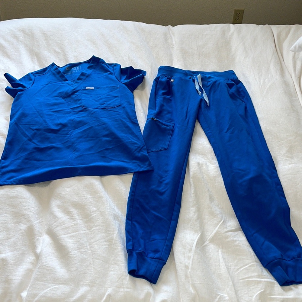 Figs Scrub Set - Zamora Joggers & Catarina Too